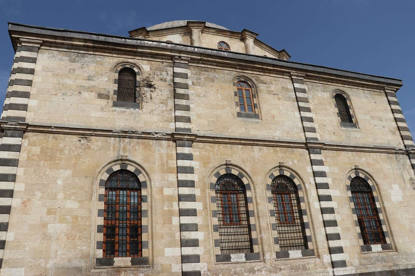 Gaziantep’teki tarihi camiler Fransız barbarlığının izlerini taşıyor